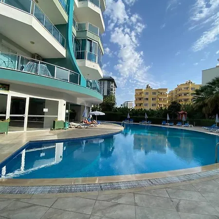 Angels Da Havuzlu 1+1 アパート *